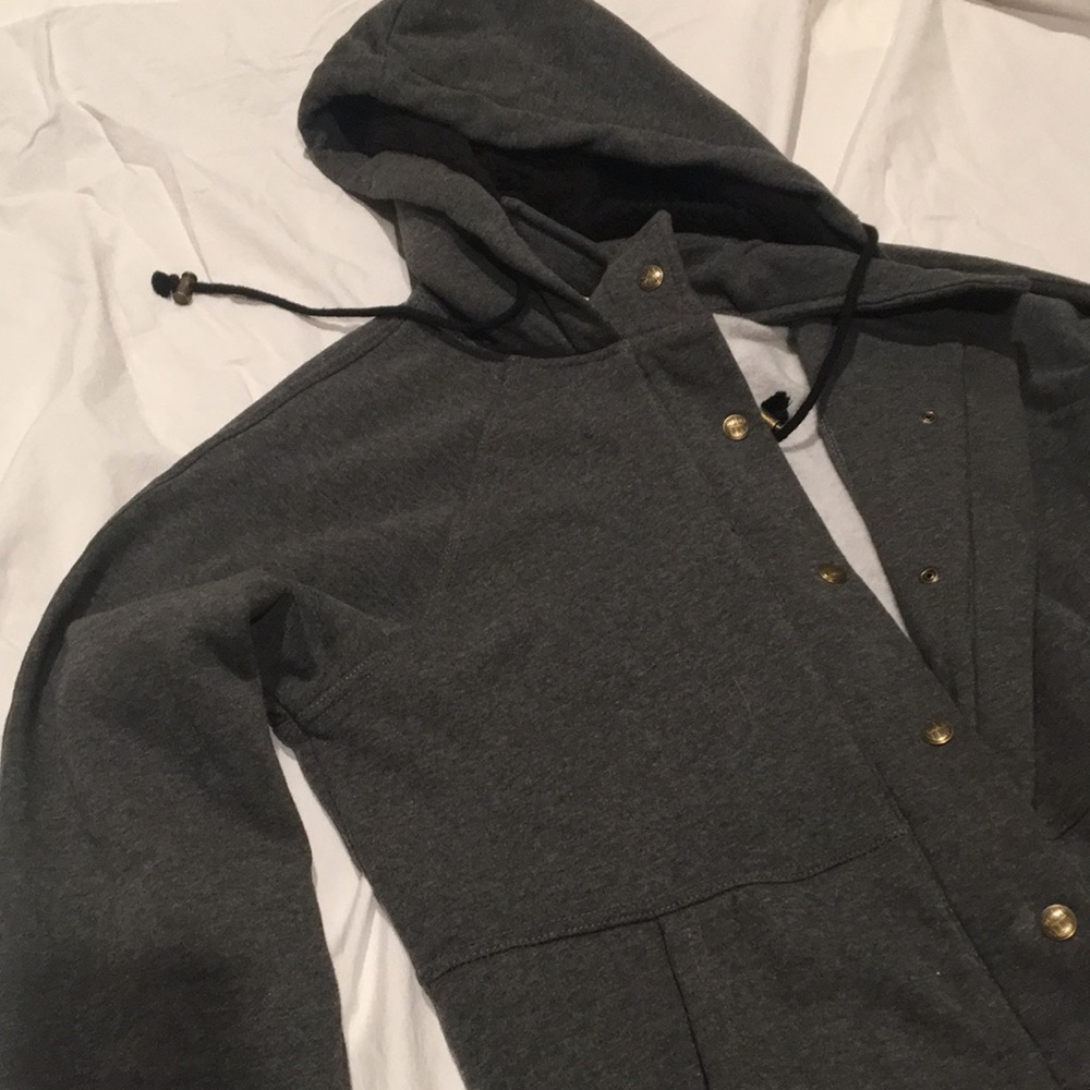 Jacket - Picture 3 of 4